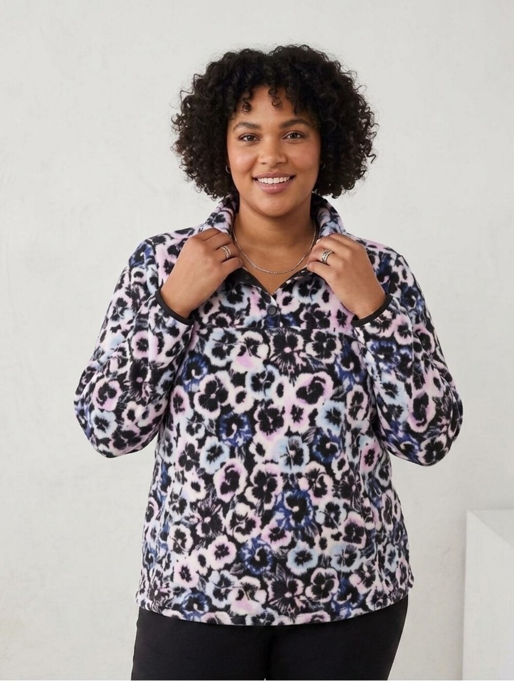 Vera Bradley Plum Pansies Sport Pink & Black Floral Fleece Pullover New Size 18